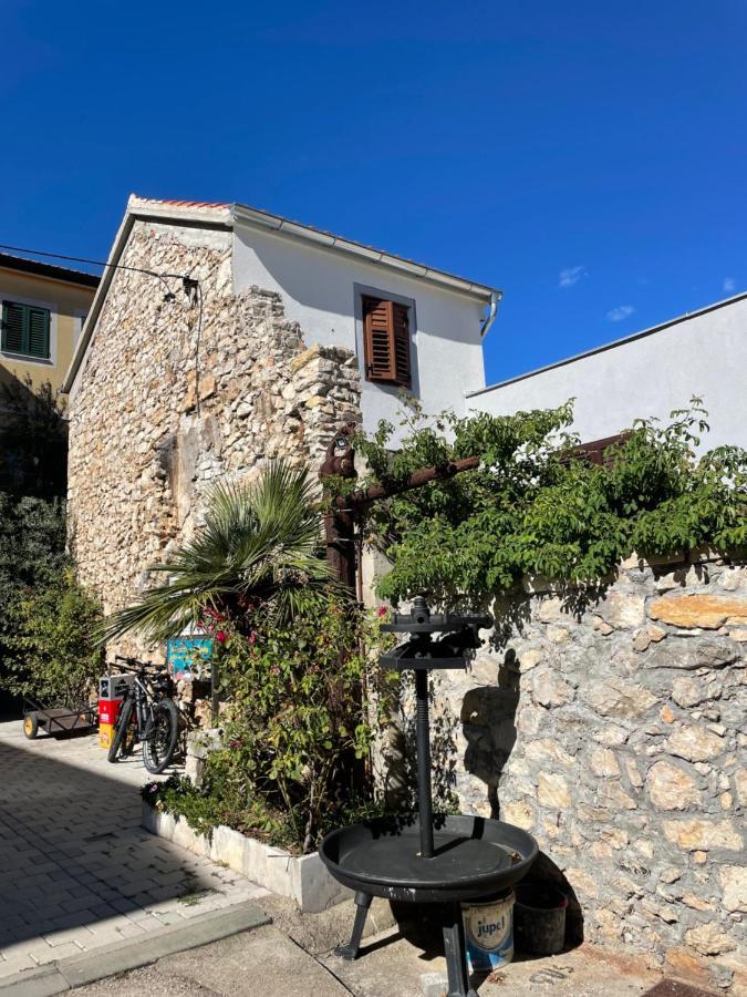Apartment Vesna Skradin Buitenkant foto
